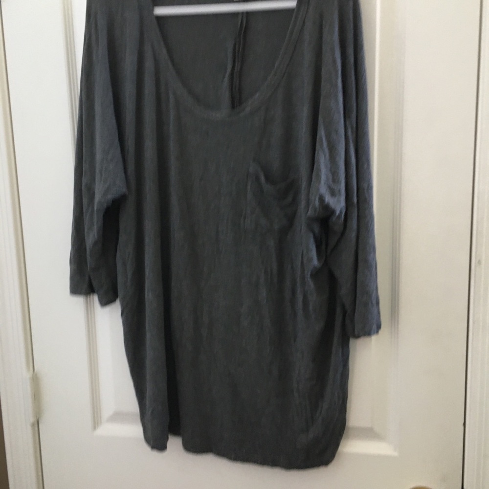 FINAL MARKDOWN Ladies Unique Misia Top (3X)